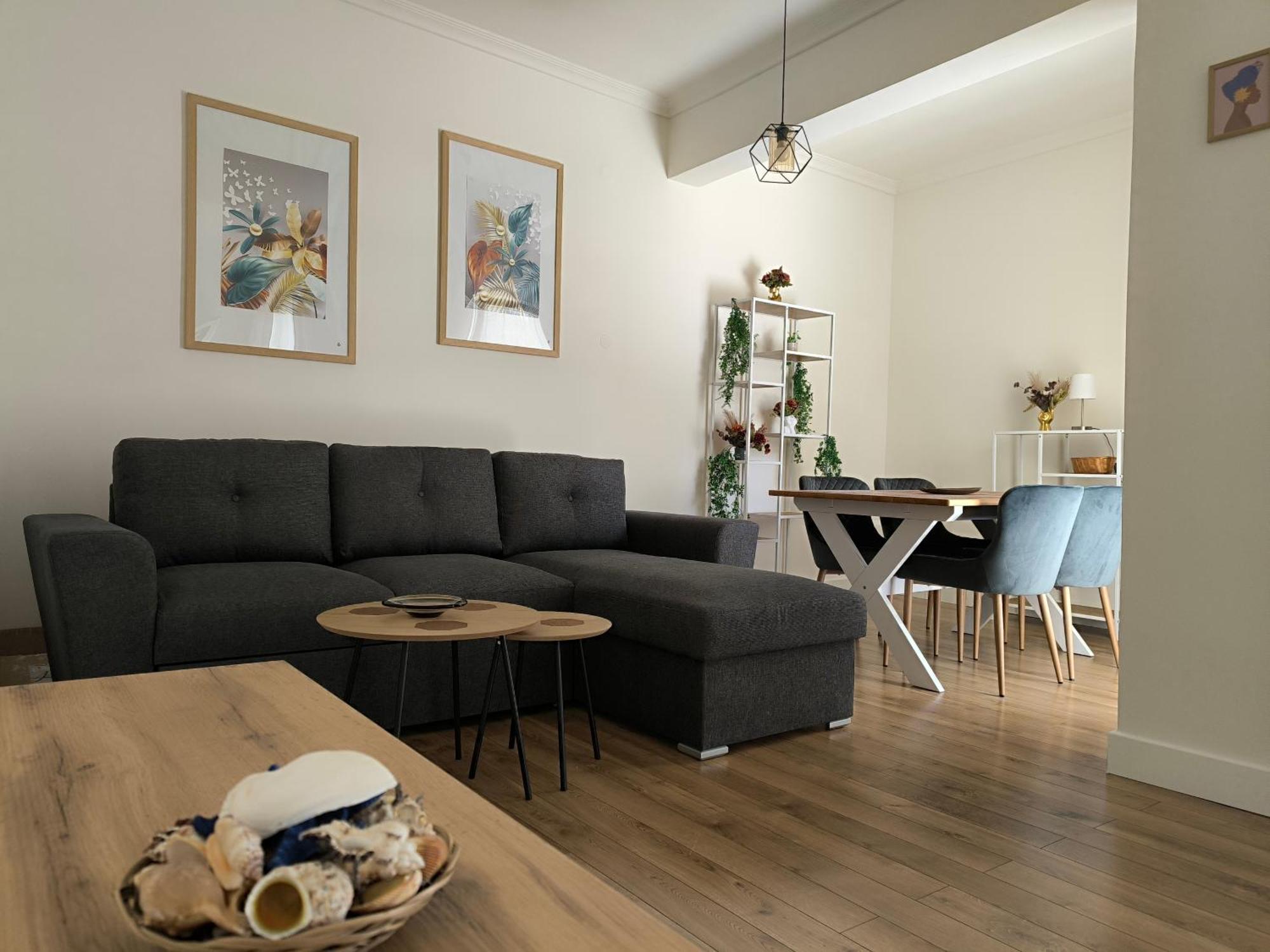 Port View, Veranda, 80 Sqm, Spacious Place For 6 Thessaloniki Exterior photo